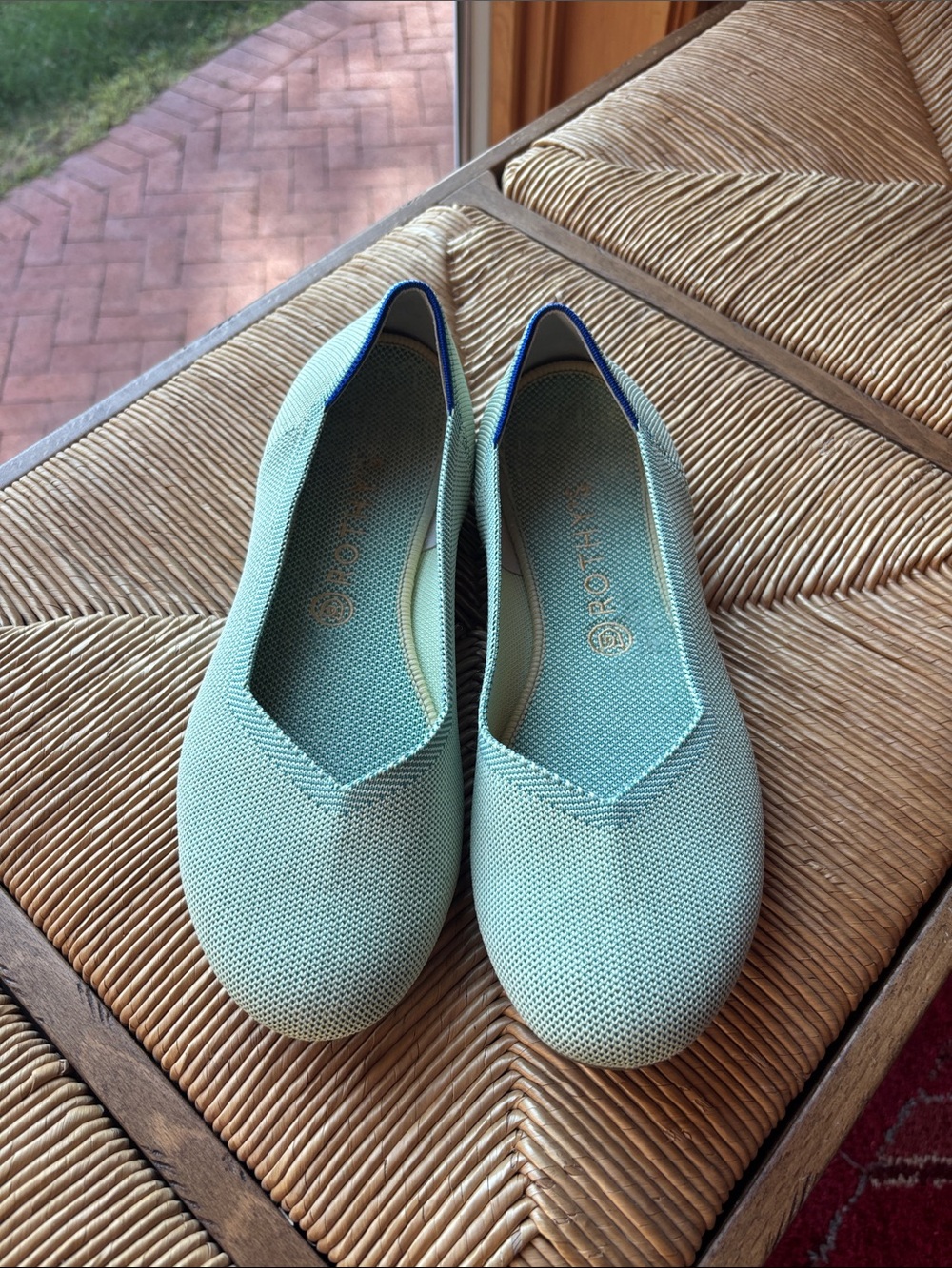 Rothy's Mint Green Knit Round Toe Flats